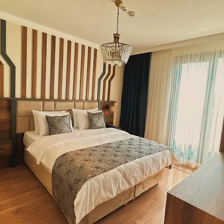Biliris Hotel *