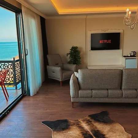 Biliris Hotel *